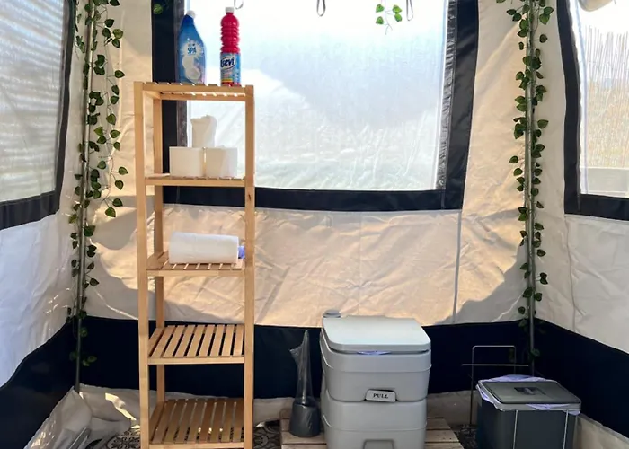 Glamping Maria 럭셔리텐트 베나자라프